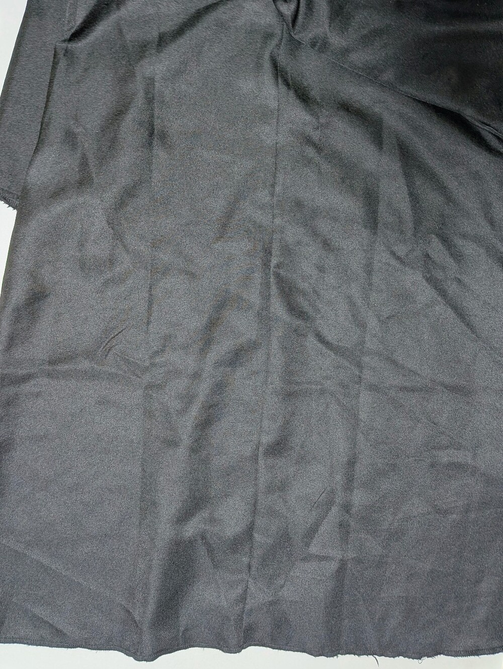 Harry Potter Gryffindor Robe - Picture 8 of 11